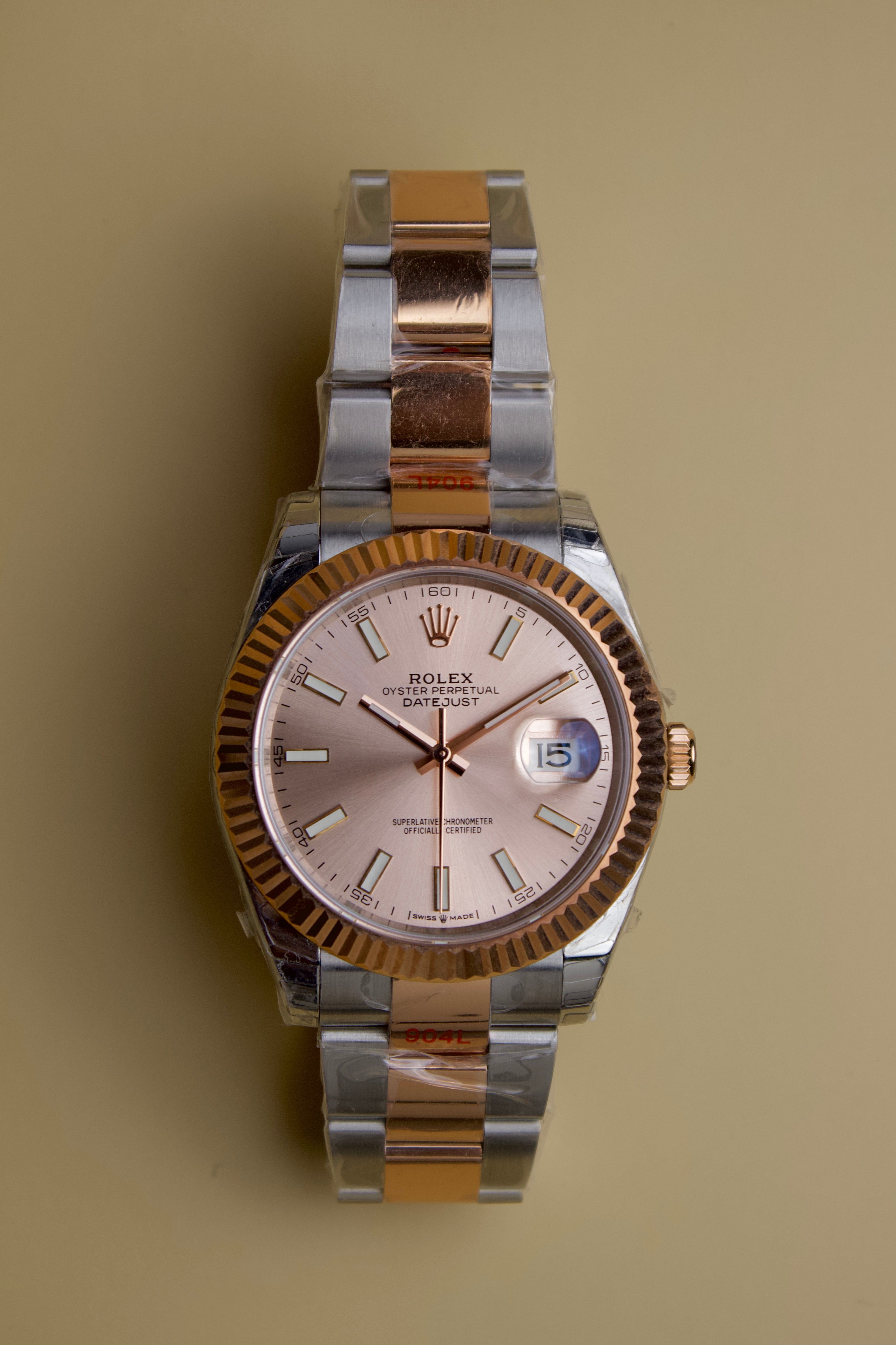ROLEX DATEJUST 41 SUNDUST DIAL