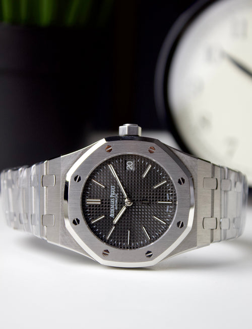 AUDEMARS PIGUET ROYAL OAK SELF-WINDING BROWN DIAL