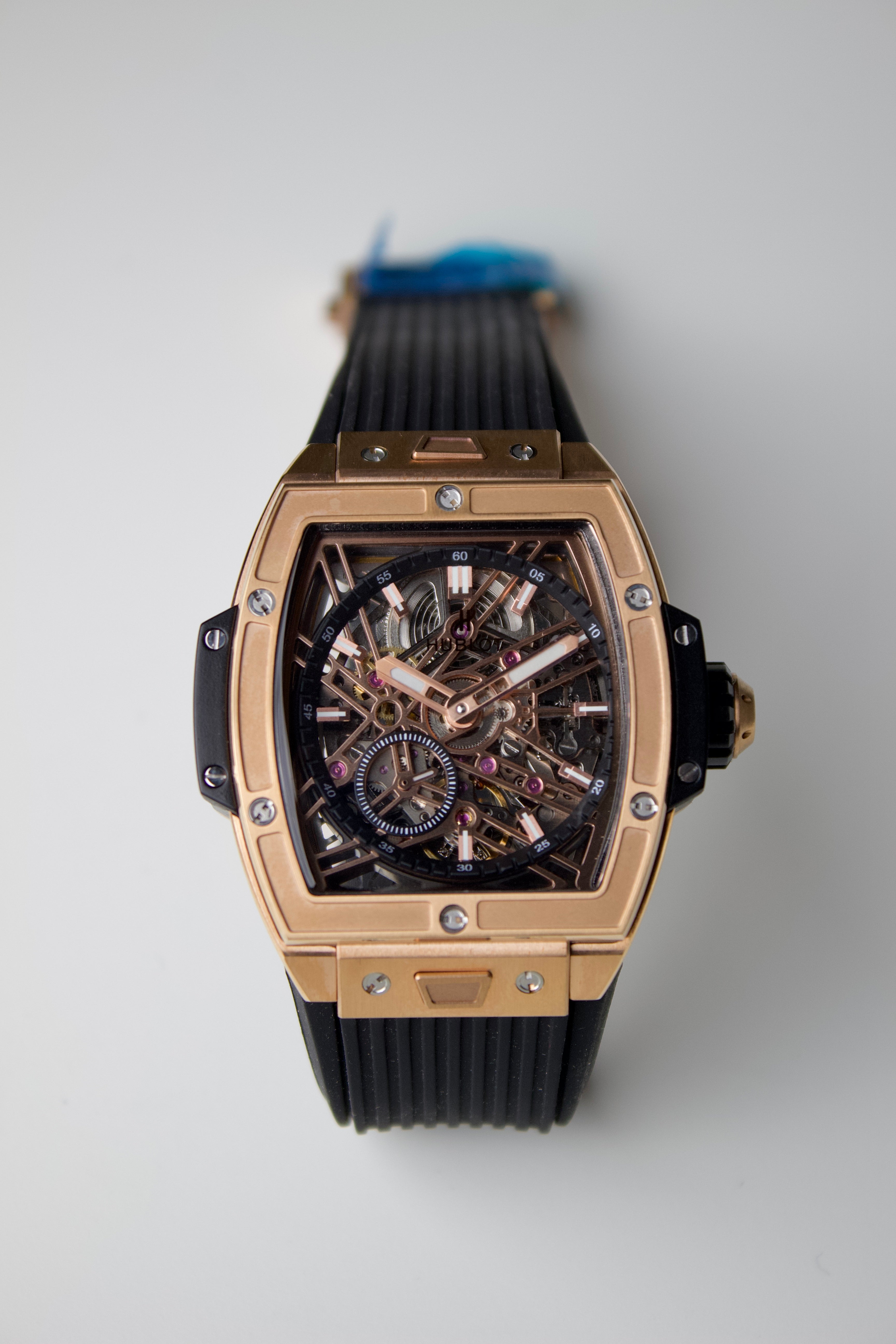 HUBLOT SPIRIT OF BIG BANG KING GOLD  SKELETON