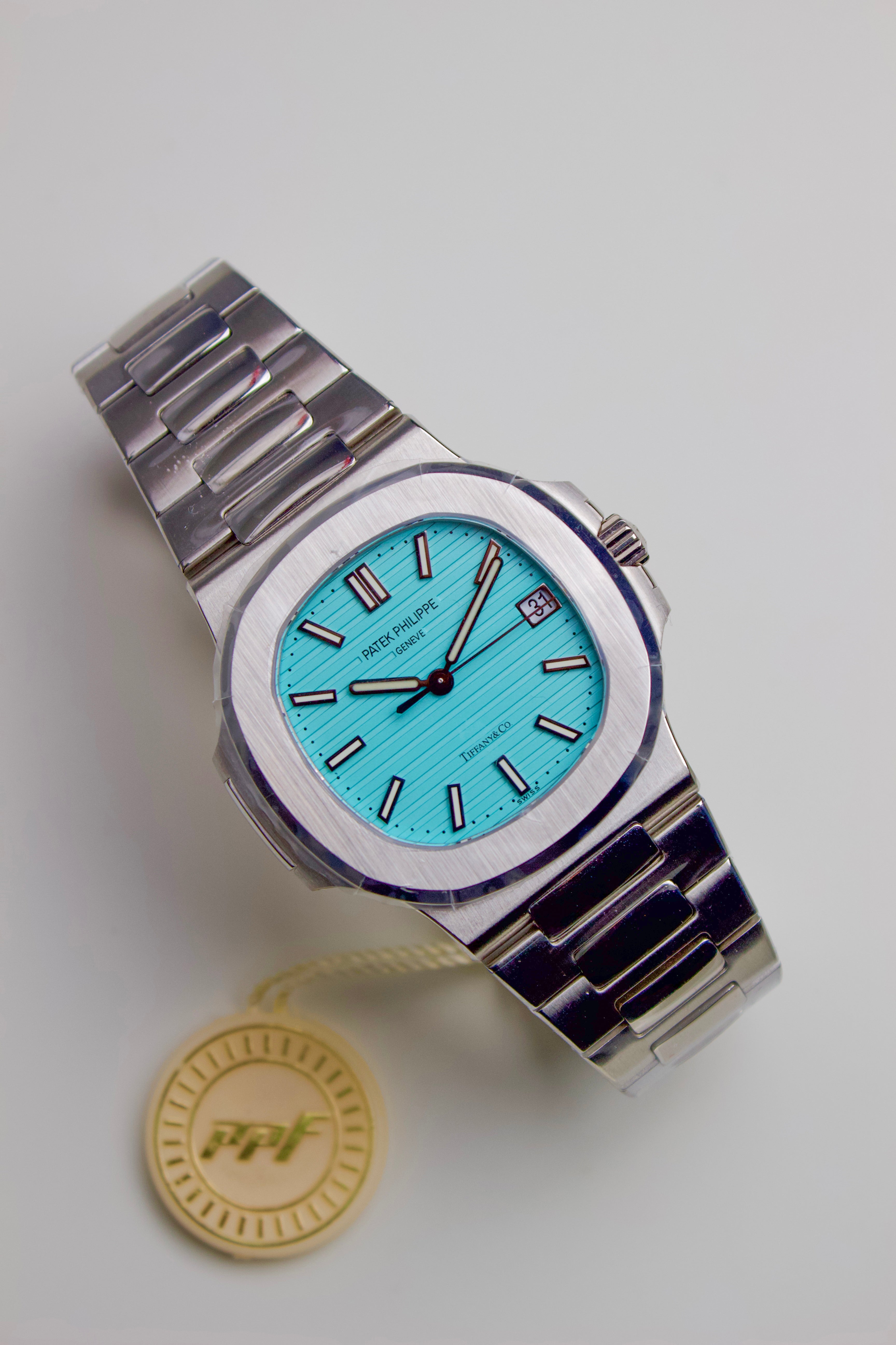 PATEK PHILIPPE NAUTILUS 5711/1A TIFFANY BLUE DIAL