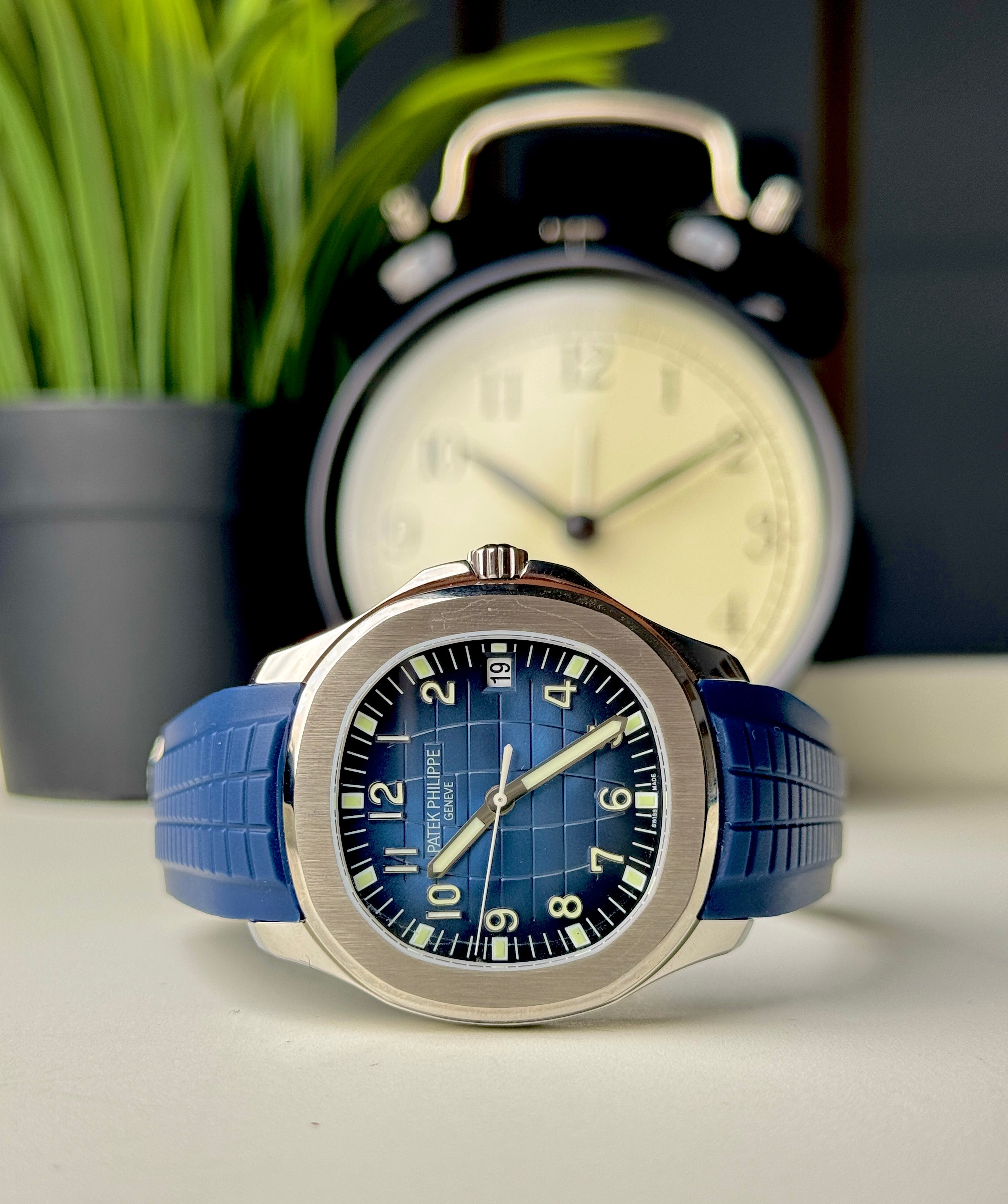 PATEK PHILIPPE AQUANAUT 5168G BLUE DIAL