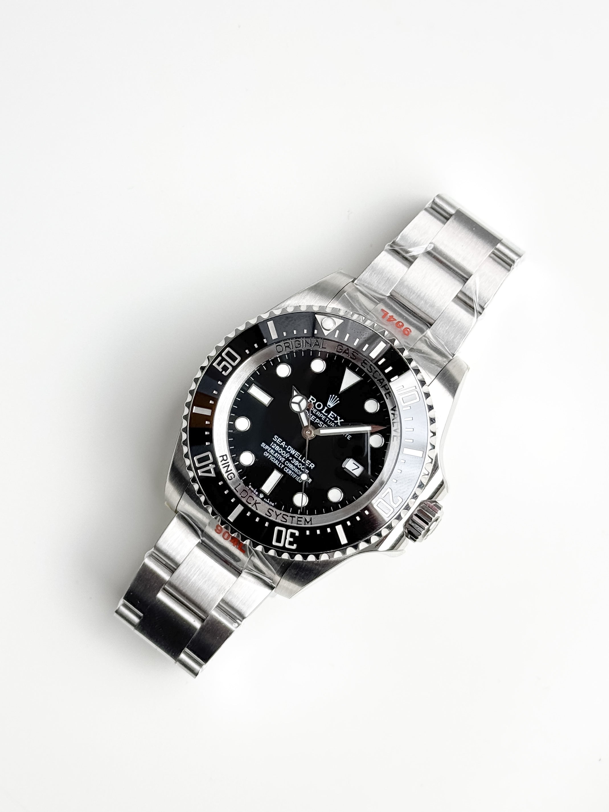 ROLEX GMT-MASTER II "BRUCE WAYNE"
