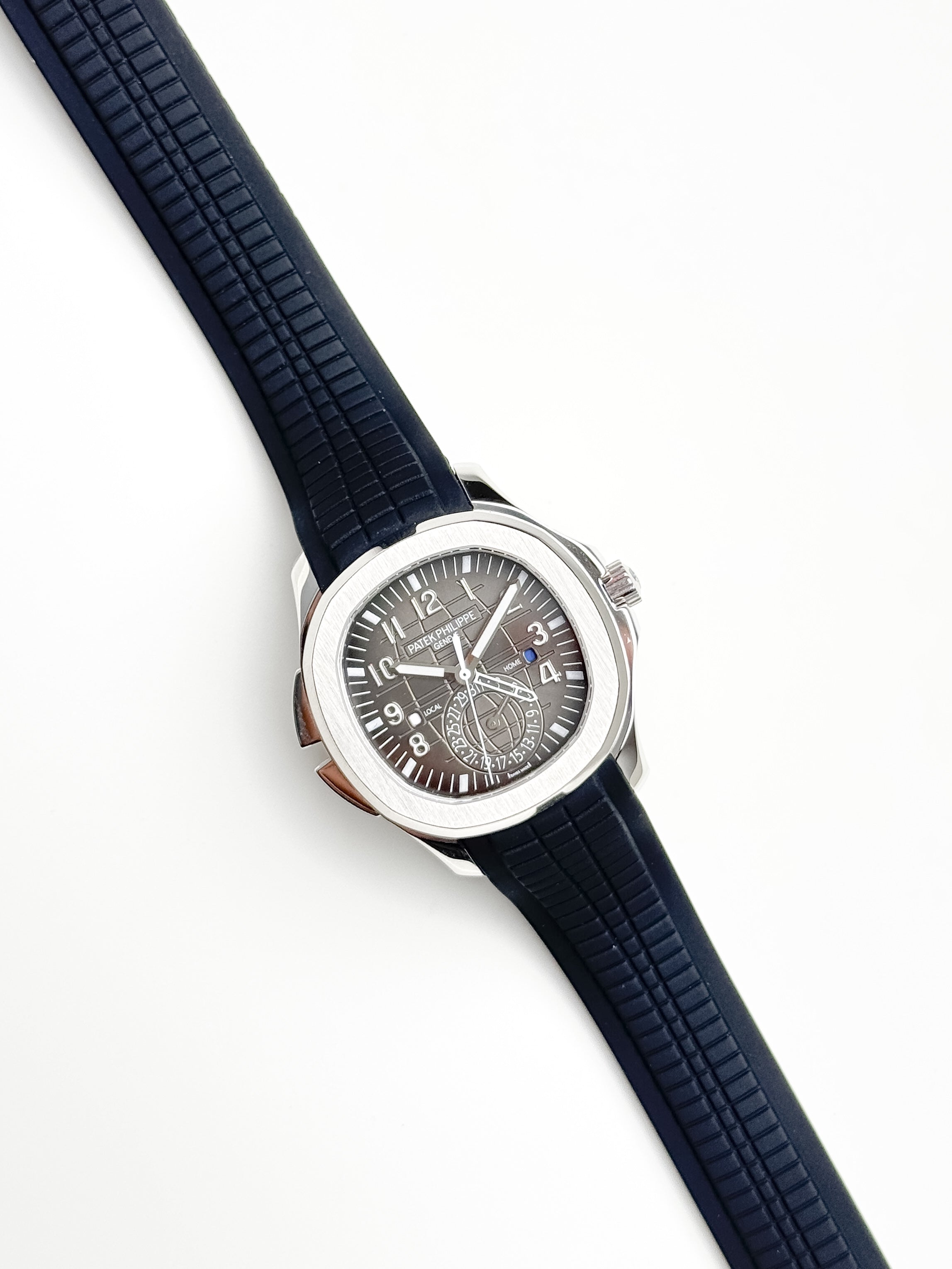 PATEK PHILIPPE AQUANAUT TRAVEL TIME 5164A GREY DIAL